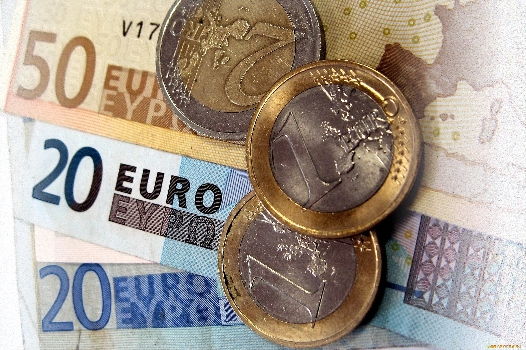 Euro currency. Евро. Деньги евро. Евро валюта. Евро картинки.